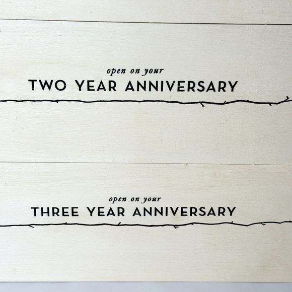 Anniversary Gift Wine Box For First 3 Years Of Marriage Love Birds On A Wire - Picture 7 of 7